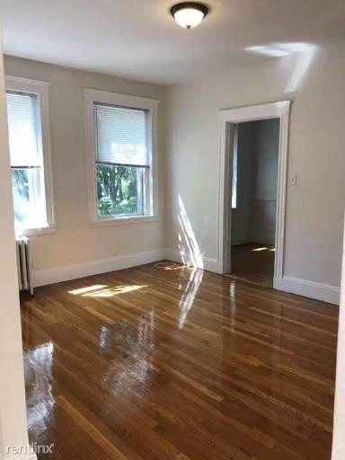 Main picture of 28 Langdon St