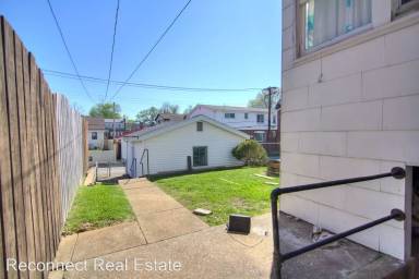 Main picture of 6328 Arsenal St