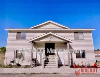 Main picture of 800 East Main Street