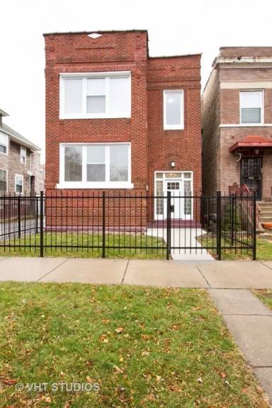 Main picture of 11401 S Prairie Ave