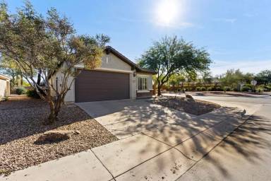 Main picture of 3947 N Hidden Canyon Dr