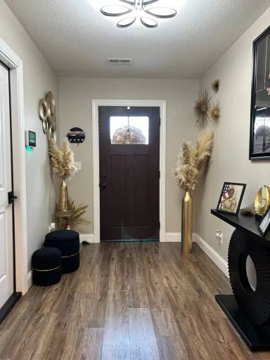 Main picture of 2046 Sutter Woods Rd