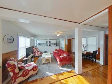 Main picture of 51 W Central Ave