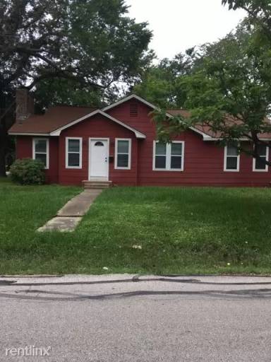 Main picture of 112 Williamson Dr