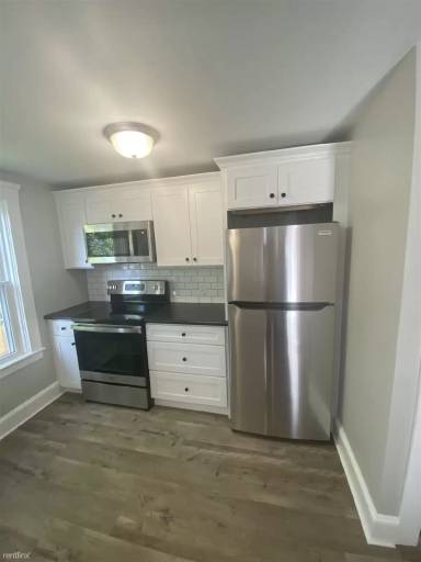 Main picture of 36 Emory St