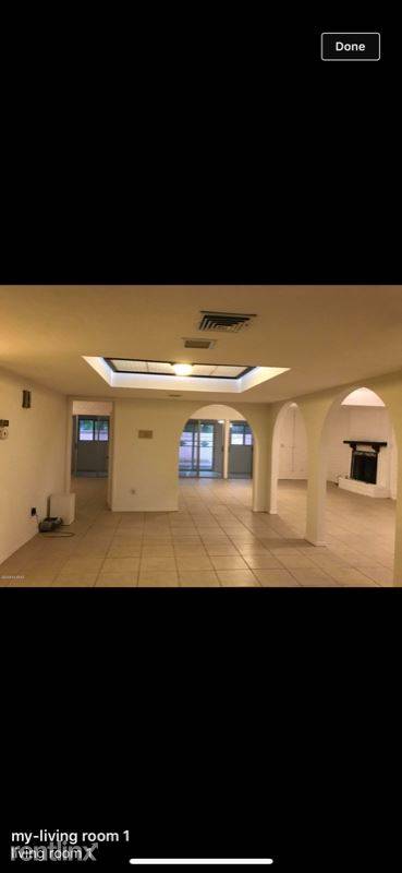 Main picture of 10210 N Valle del Oro Dr