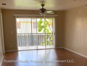 Main picture of 1519 Cape Coral Pkwy W