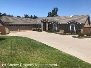 Main picture of 309 Little Oak Ct