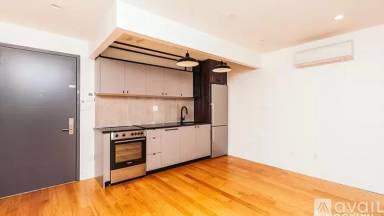 Main picture of 620 Parkside Ave