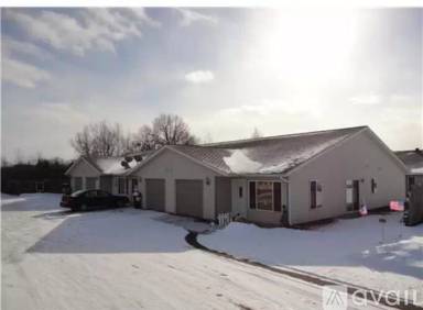 Main picture of 1109 Evergreen Ln