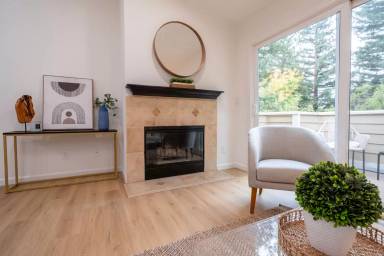 Main picture of 285 Reflections Dr