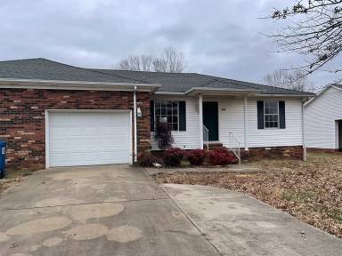 Main picture of 1010B Northwood Dr