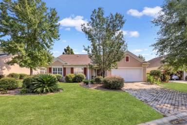 Main picture of 5 Lacebark Ln