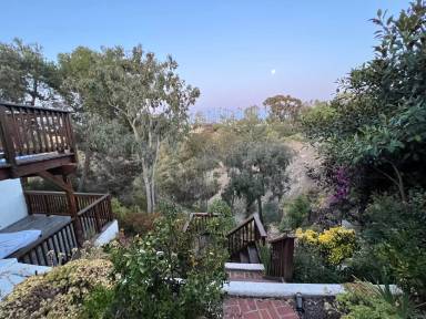 Main picture of 4761 Lomitas Dr