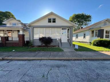 Main picture of 1110 S Harlan Ave