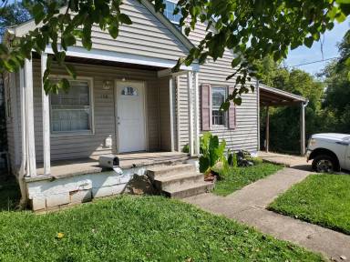 Main picture of 158 Leeward Ave