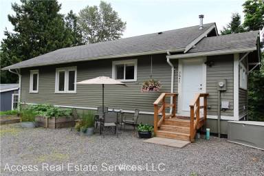 Main picture of 3667 Waldron Dr
