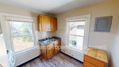 Main picture of 1116 Watervliet Ave