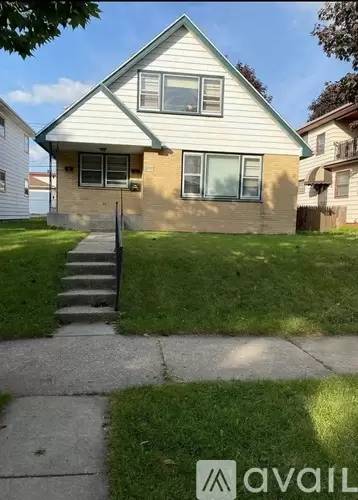 Main picture of 7735 W Beckett Ave