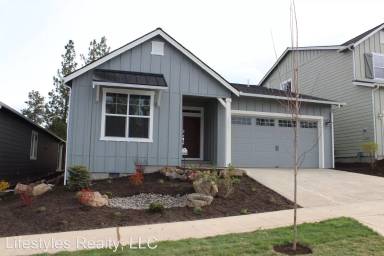 Main picture of 19993 Voltera Pl