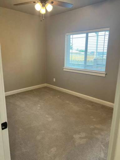 Main picture of 2152 McPherson St
