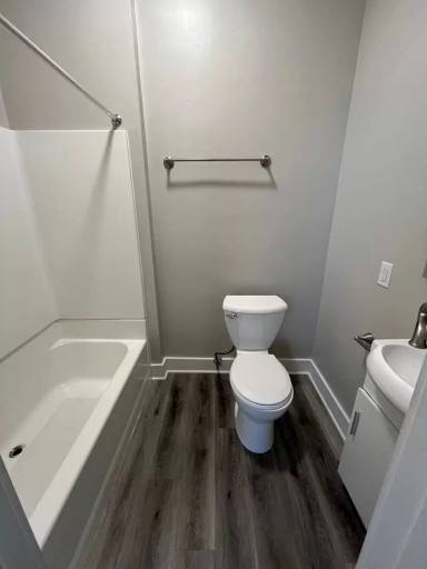 Main picture of 4932 S Packard Ave