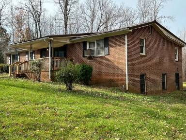 Main picture of 263 RR Eppes Rd