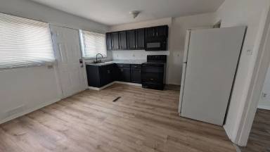 Main picture of 1441 S 13th St