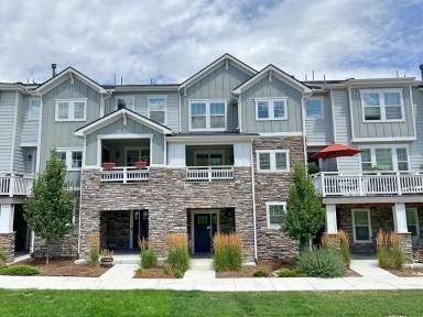 Main picture of 5415 W 97th Ave