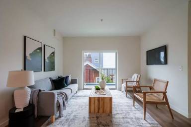 Main picture of 1250 N Bryant St