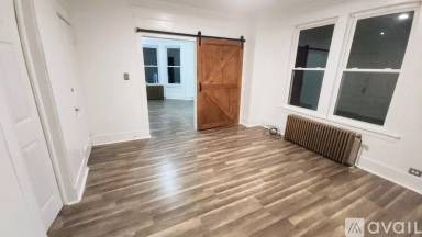 Main picture of 153 7th Ave