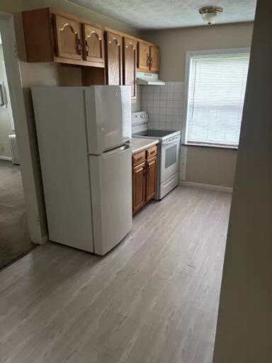 Main picture of 527 Corona Ave