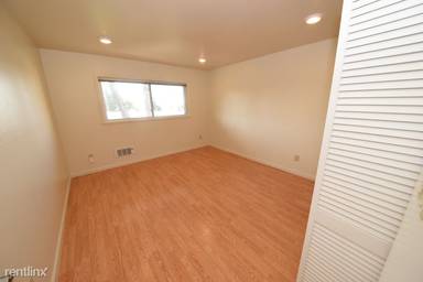 Main picture of 4421 Gilbert St