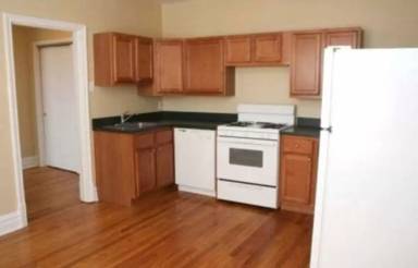 Main picture of 3317 Lawn Ave