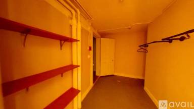 Main picture of 805 Saint Paul St
