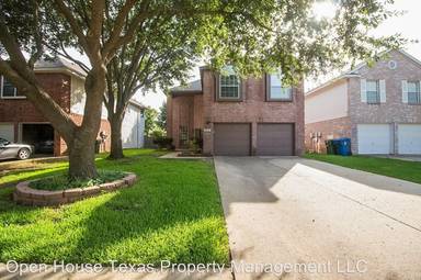 Main picture of 4621 Sandera Ln
