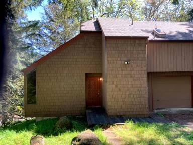 Main picture of 898 Foxglenn Ave