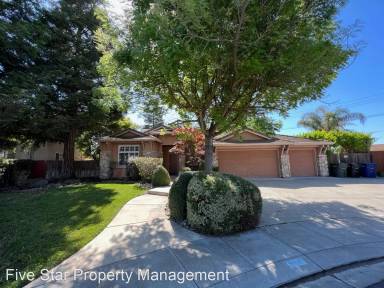 Main picture of 5704 Trailwood Ct