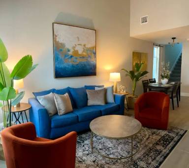 Main picture of 210 Rainbow Dr