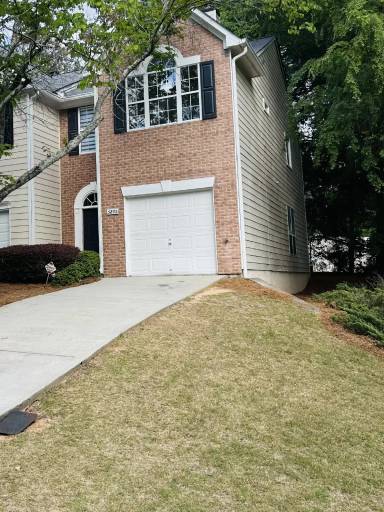 Main picture of 5895 Terremont Cir