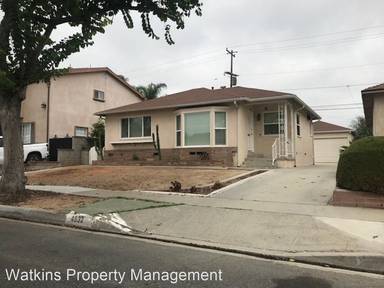 Main picture of 4832 Dunrobin Ave