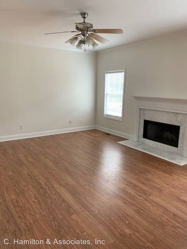 Main picture of 240 Carrington Dr