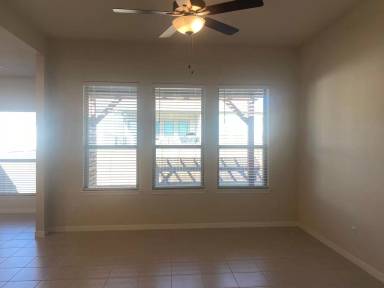 Main picture of 2220 Chia Ct