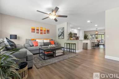 Main picture of 936 Sunridge Point Dr