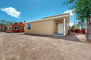 Main picture of 2102 Coal Ave SE