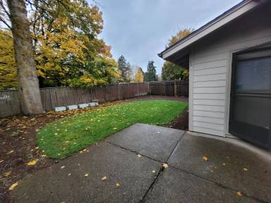 Main picture of 5085 Kaufman Loop SE