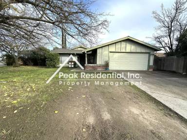 Main picture of 7801 Deer Creek Dr