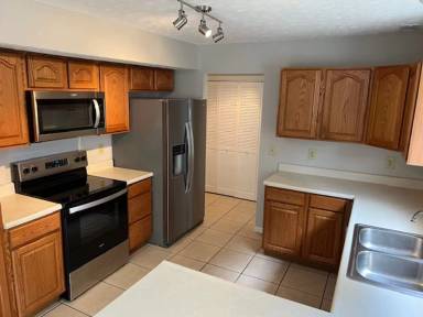Main picture of 218 Equestrian Dr