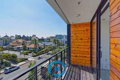 Main picture of Russell Lofts