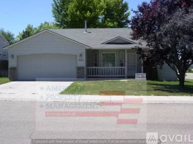 Main picture of 573 N Meldgold Ave